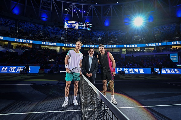 休赛期如同 休赛期如同