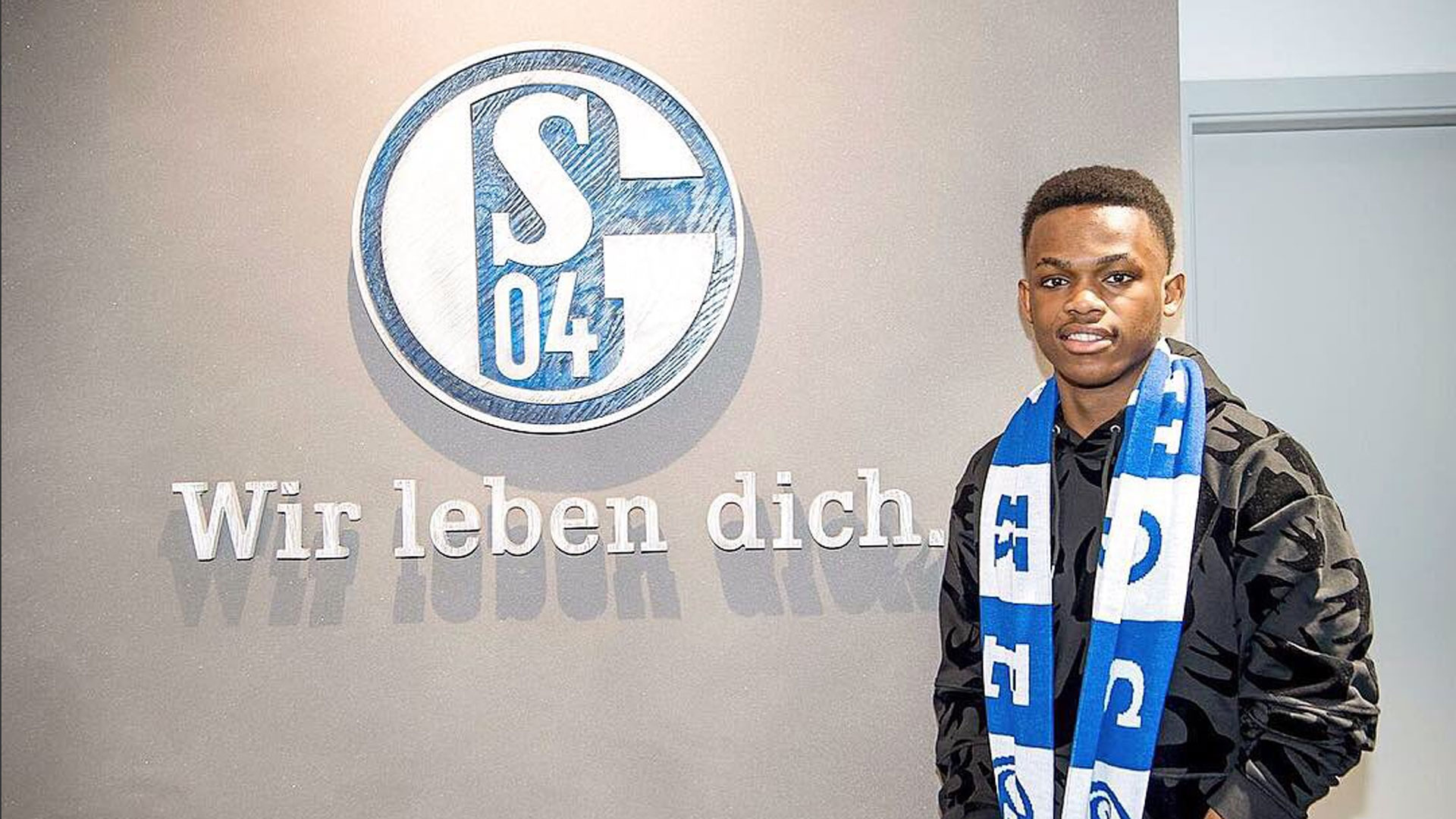 传球和快速 传球和快速