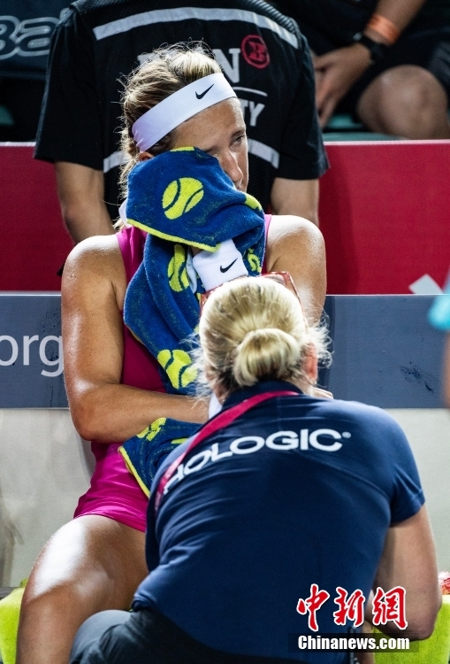 内线球员坚 内线球员坚